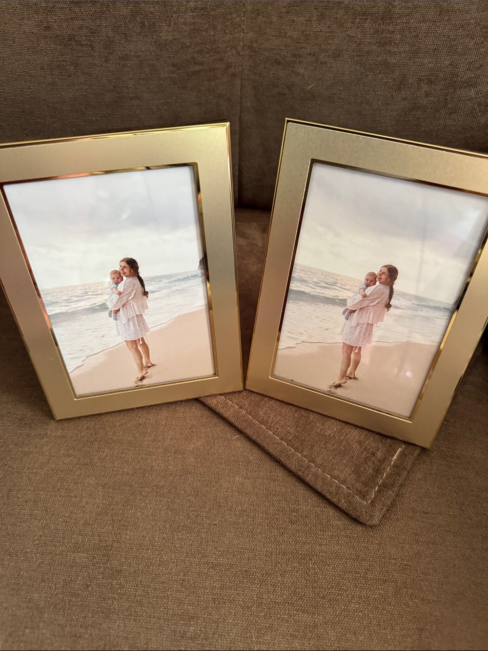Set of 2 4x6 Gold Photo Frames - Sleek Metal Picture Frames